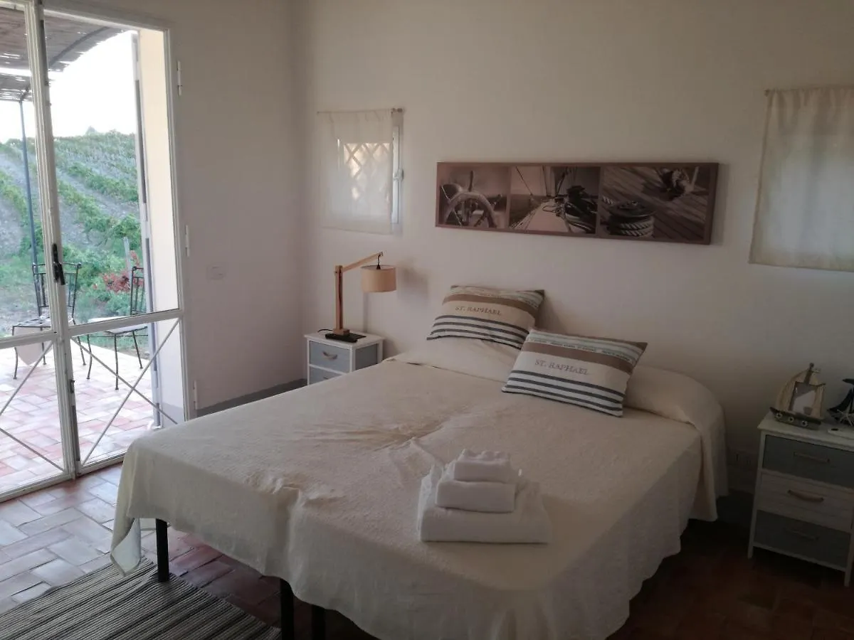 Villa Casa Chardonnay Menfi Italia